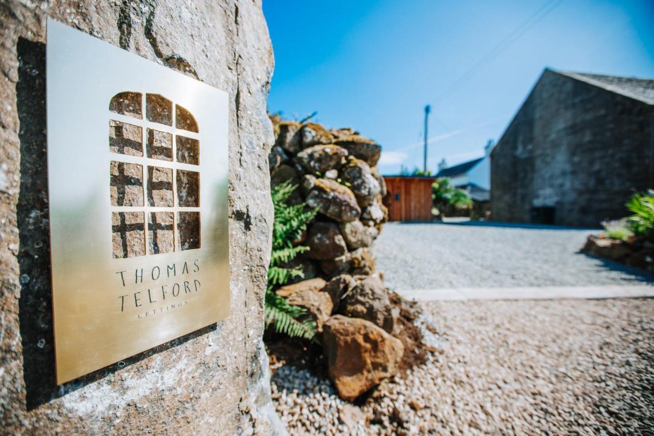 Vila Thomas Telford Lettings - Luxurious Interiors And Seaviews Halistra Exteriér fotografie